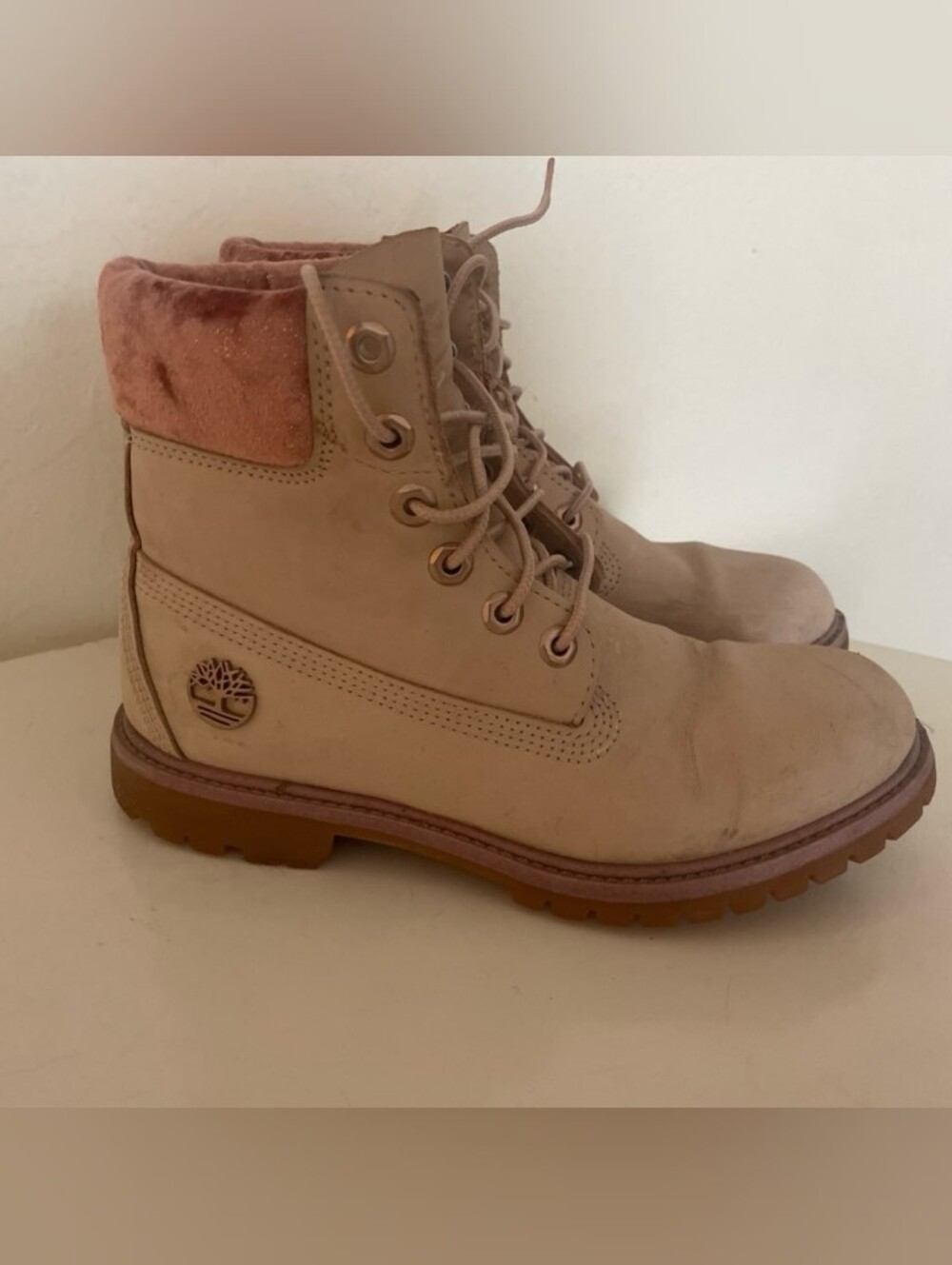 Timberland Pink Boots 8 Rare Fur Cuff Excellent Condition